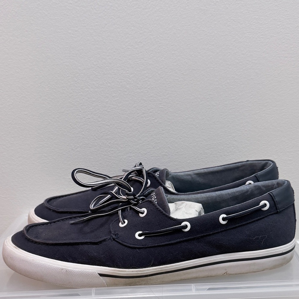 Tommy Hilfiger Men's Navy Boat Shoes